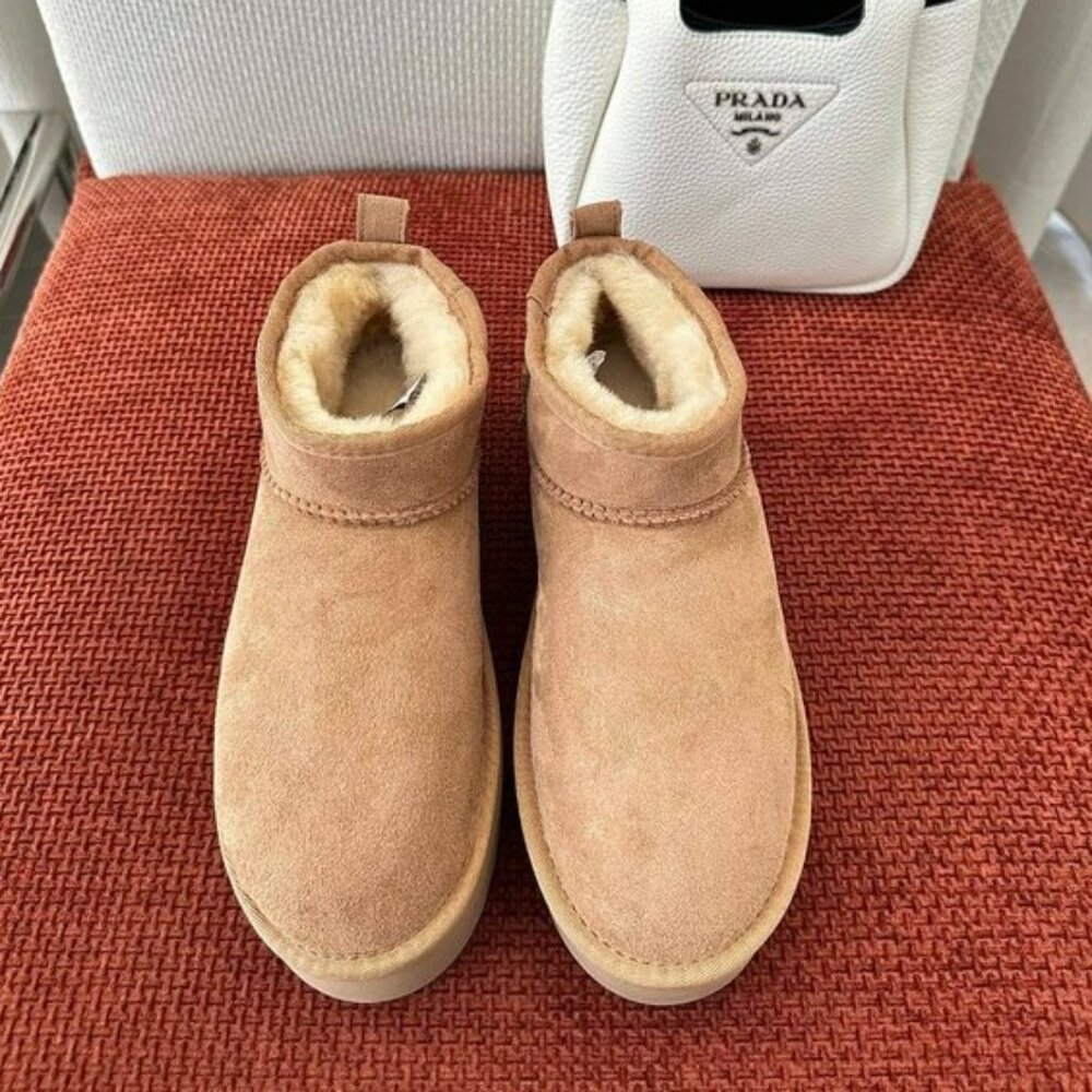 UGG Classic Ultra Mini Platform Boot